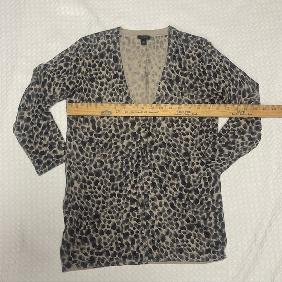 Ann Taylor. Sz XS. Silk Blend. Cheetah Print Cardigan. Excellent Condition π€©π€© - Picture 14 of 14
